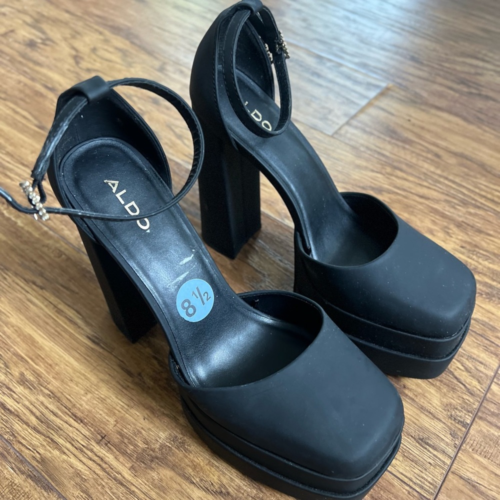 ALDO Elegant Black Platform Heels